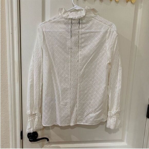 NWT COACH eyelet blouse snap button size 0 Retailed for $450 - Picture 6 of 8